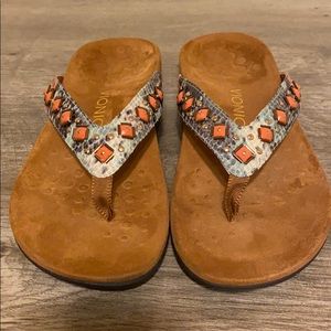 Vionic Women’s Thong Sandal